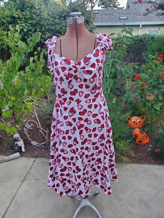 Collectif Dresses & Skirts - Collectif Strawberry Print Midi Dress Size XL (UK 16)